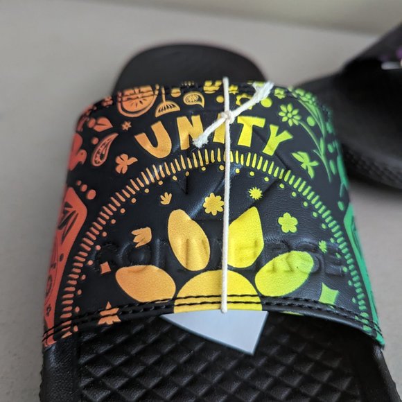 CONVERSE - Family and Unity Slides - Pride Collection 2022 - Picture 2 of 9